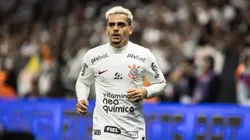 Lateral segue entre os titulares no Timão de 2024