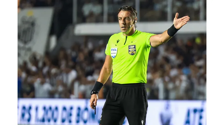 Raphael Claus vai apitar a grande final