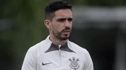 Igor Coronado atuou apenas em uma partida pelo Timão desde que chegou e saiu lesionado