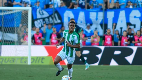 Caique é destaque do Juventude