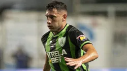 Martínez é disputado por Vasco e Fortaleza.