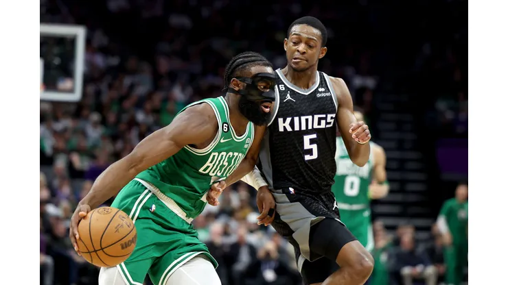 Celtics e Kings se enfrentaram em Sacramento pela temporada regular da NBA (Foto: Ezra Shaw/Getty Images)