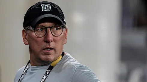 Dono da SAF do Botafogo faz críticas internas após os jogos. Thiago Ribeiro/AGIF.