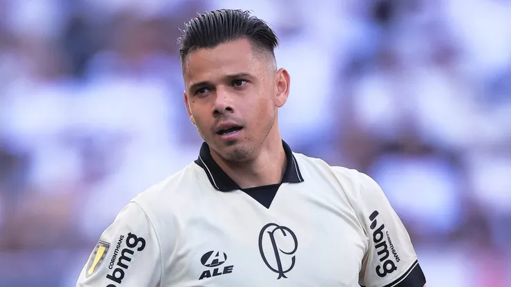 Romero e mais nove jogadores tem contrato acabando em 2024