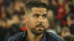 António Oliveira vem utilizando soluções caseiras para elevar nível do Corinthians