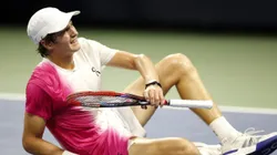 João Fonseca: eliminação precoce após final em Assunção (Foto: Sarah Stier/Getty Images)