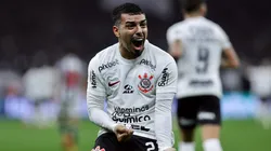 Matheus Bidu, do Corinthians, pode ganhar nova oportunidade no time titular - Foto: Marcello Zambrana/AGIF