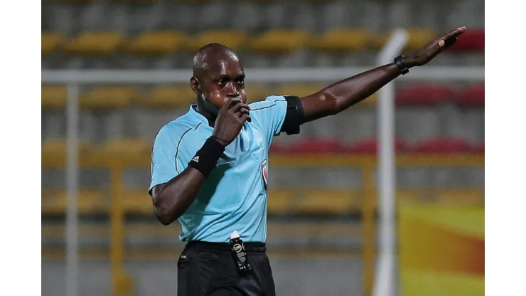Árbitro Jhon Hinestroza, que apitará a estreia do Corinthians na Sul-Americana. Foto: Reprodução / Ceará Sporting Clube.