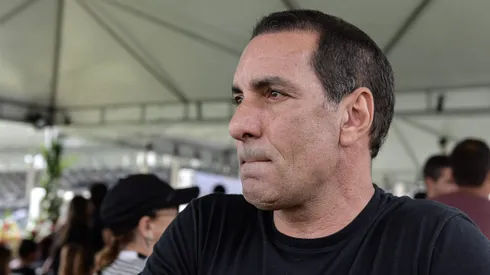 Edmundo desabafou sobre momento do Vasco e possibilidade de saída da 777