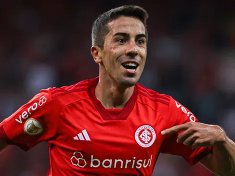 100% oficial: André Hernan traz 'bomba' ao Santos sobre Carlos de Pena