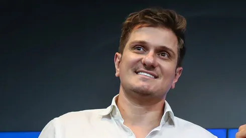 Dirigente confirma em entrevista que Grêmio vai contratar mais reforços