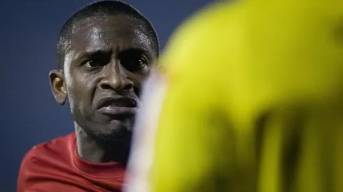 Ex-Flamengo, Willians virou capa de TV nesta 2ª feira por prisão decretada pela Justiça