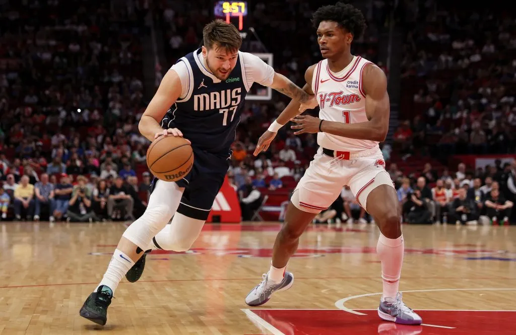 Doncic brilhou contra os Rockets no domingo