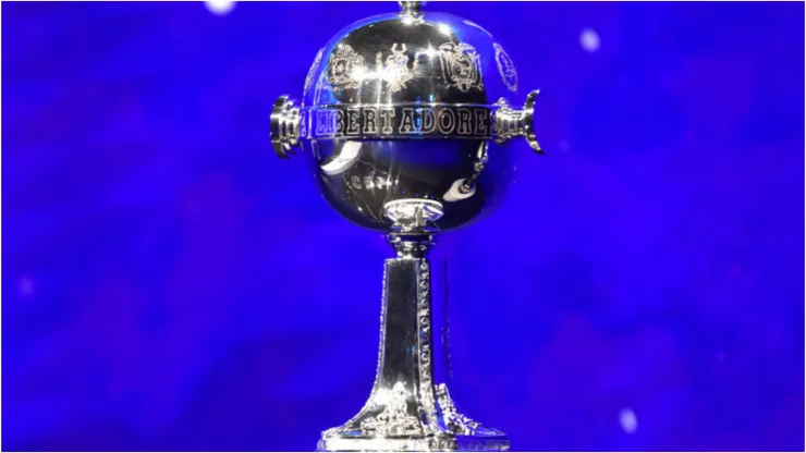 Taça da Copa Libertadores - Foto: Norberto Duarte - Pool/Getty Images
