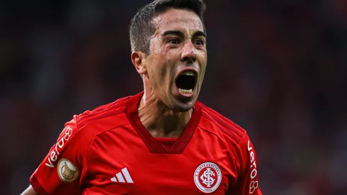 Carlos De Pena comemorando gol do Internacional contra o Goiás, no Beira-Rio, em partida pelo Campeonato Brasileiro, dia 30/04/2024.