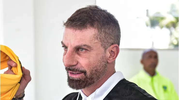 Pedrinho tomou atitude para respaldar o Vasco. Foto: Thiago Ribeiro/AGIF