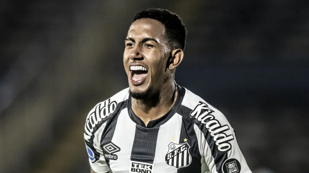 Rwan Cruz era chamado de Rwan Seco nos tempos de Santos. Foto: Ivan Storti/Santos FC
