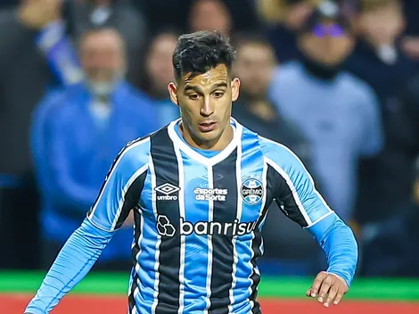 Carballo volta a jogar pelo Grêmio após 175 dias