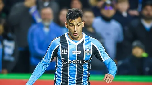 Carballo em ação no Couto Pereira. Foto: Lucas Uebel / Grêmio.