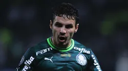 Raphael Veiga caiu muito de rendimento no Palmeiras.