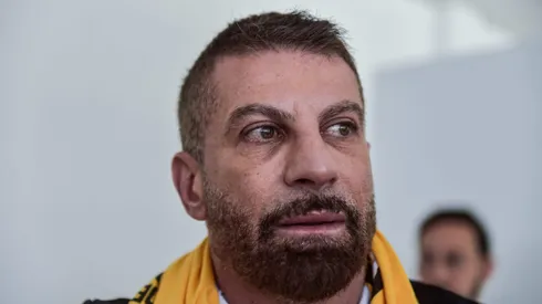 Pedrinho é pressionado, mas não dá informações sobre Coutinho no Vasco