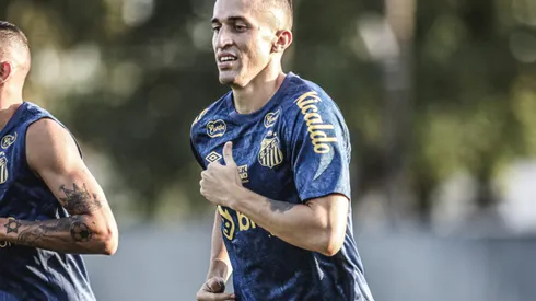 Foto: Reinaldo Campos/AGIF - Schmidt pode ser a novidade do Santos