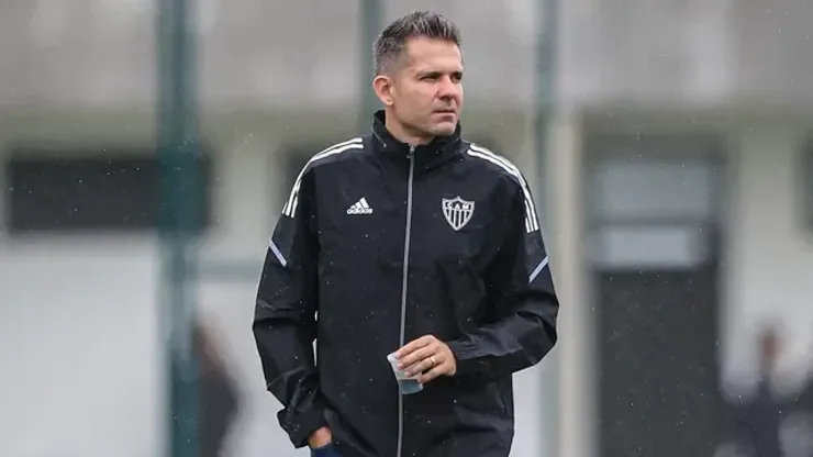 Foto: Pedro Souza / Atlético-MG - Victor Bagy, diretor de futebol do Atlético-MG, é suspenso por 30 dias