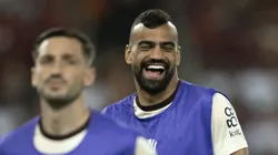Fabrício Bruno durante aquecimento antes da partida contra o Millonarios. Zagueiro tem futuro indefinido.