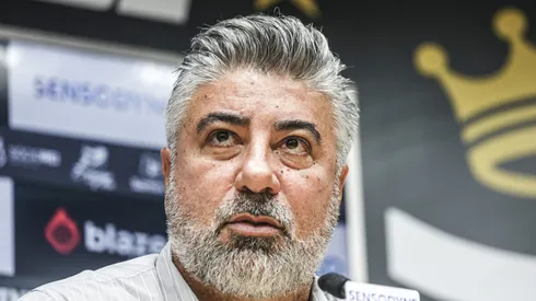 SP - SANTOS - 09/04/2024 - SANTOS, COLETIVA KLEITON LIMA - Alexandre Gallo coordenador de futebol do Santos durante coletiva de imprensa do tecnico Kleiton Lima realizada no Vila Belmiro.