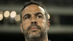 Artur Jorge, técnico do Botafogo, durante partida contra o Vitória no estádio Engenhão pela Copa Do Brasil