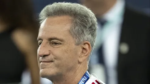 RJ - RIO DE JANEIRO - 07/04/2024 - CARIOCA 2024, FLAMENGO X NOVA IGUACU FINAL - Rodolfo Landim presidente do Flamengo durante cerimonia de premiacao ao final da partida contra o Nova Iguacu no estadio Maracana pela decisao do campeonato Carioca 2024.