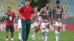 Fernando Diniz e jogadores do Fluminense após a vitória contra o Cerro Porteño (Foto: Wagner Meier/Getty Images)