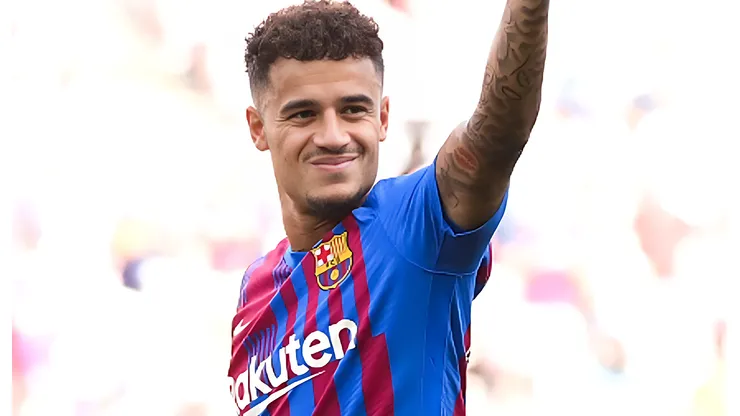 Philippe Coutinho quando ainda defendia o Barcelona em partida contra o Levante, no Camp Nou, pela La Liga, no dia 26/09/2021. Foto: David Ramos/Getty Images