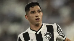 Savarino, jogador do Botafogo, durante partida contra o Vitoria no estadio Engenhao pela Copa Do Brasil