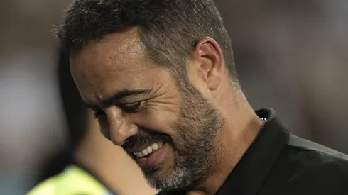 Artur Jorge terá um grande desafio diante do Junior.