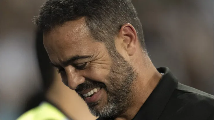 Artur Jorge terá um grande desafio diante do Junior.