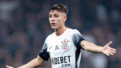 Breno Bidon não será vendido agora pelo Corinthians.