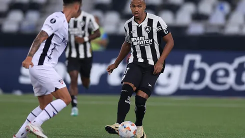 Botafogo viaja a Barranquilla para enfrentar o Junior, pela liderança do grupo na Libertadores (Foto: Buda Mendes/Getty Images)