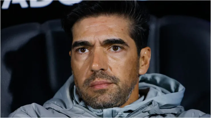 Abel não contava mais com Rafael Navarro nos planos do Palmeiras