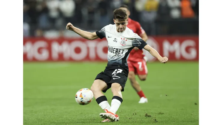 Bidon é um dos corintianos em destaque no ano de 2024 (Foto: Alexandre Schneider/Getty Images)