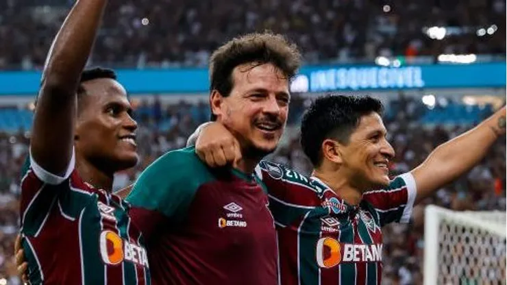 Diniz, Arias e Cano, uns dos principais protagonistas do Fluminense na última temporada.. Foto: Ricardo Moreira/Getty Images