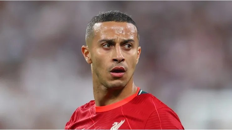 Thiago está livre no mercado após sair do Liverpool