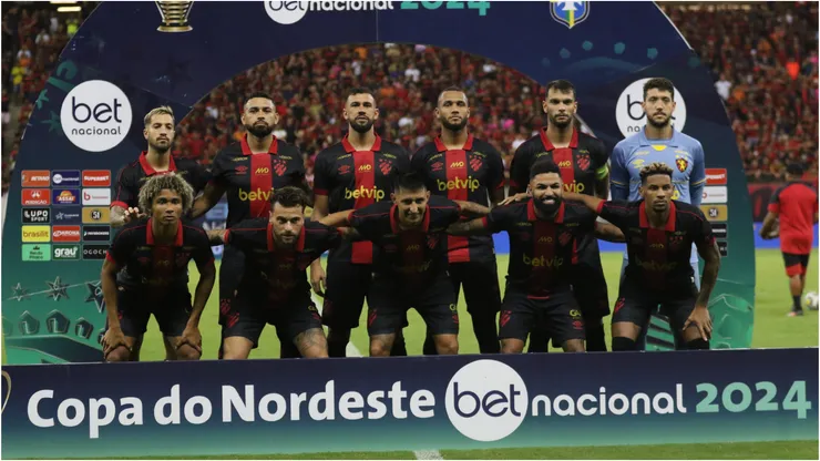 Foto: Marlon Costa/AGIF - Elenco do Sport