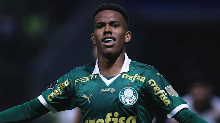 Estevao jogador do Palmeiras comemora seu gol durante partida contra o Liverpool - URU no estadio Arena Allianz Parque pelo campeonato Copa Libertadores 2024. Foto: Ettore Chiereguini/AGIF