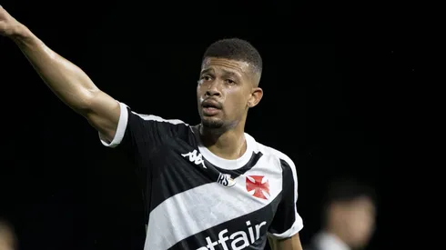 João Victor ainda não se firmou no Vasco. Foto: Jorge Rodrigues/AGIF