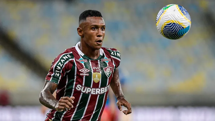 Marquinhos jogador do Fluminense durante partida contra o Bragantino no estadio Maracana pelo campeonato Brasileiro A 2024. Foto: Thiago Ribeiro/AGIF