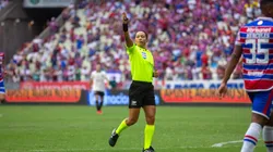 Edna Pereira durante partida. Foto: Lucas Emanuel/AGIF