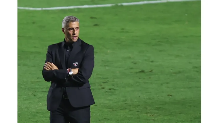 Hernán Crespo, ex-técnico do São Paulo, foi campeão asiático neste sábado.