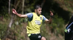 Óscar Romero voltou aos treinamentos pelo Botafogo. Foto: Vítor Silva/Botafogo
