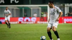 Santos está sobrando na Série B. Peixe segue firme no G4 E tem boas chances de título. Jogo América 2 x 1 Santos.Foto: Fernando Moreno/AGIF